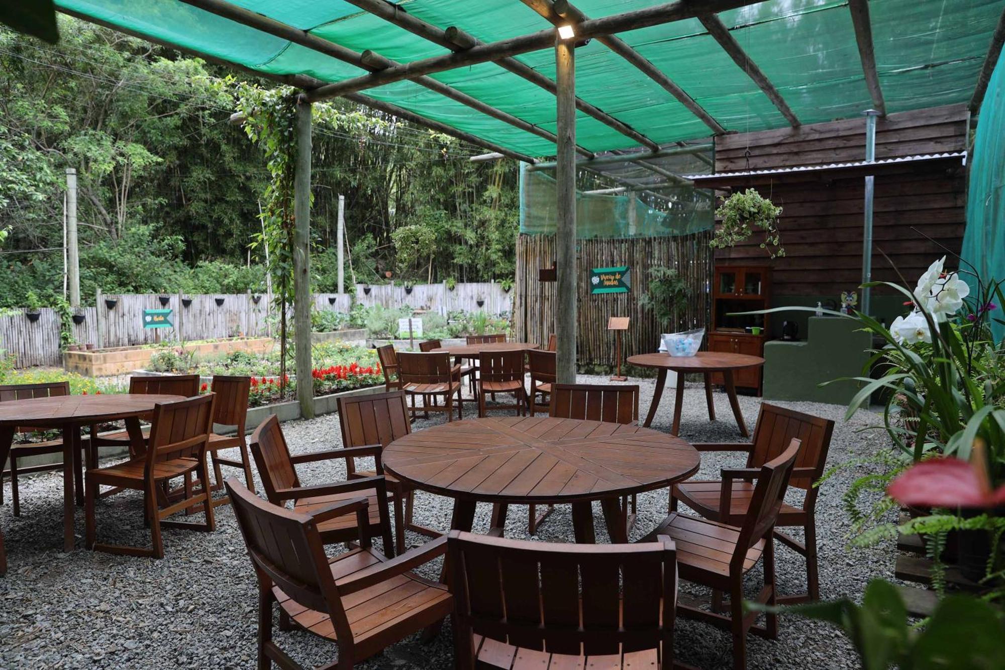 Costao Do Santinho Resort All Inclusive Florianopolis Exterior photo The cafe at the National Museum of Natural History